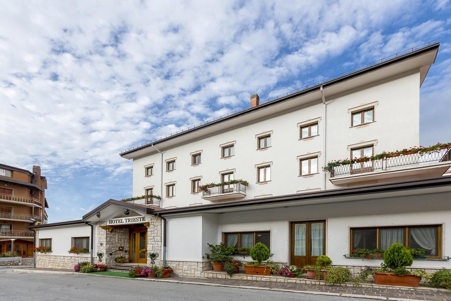 Informazioni e contatti Strutture --Hotel-Trieste-estate-insieme