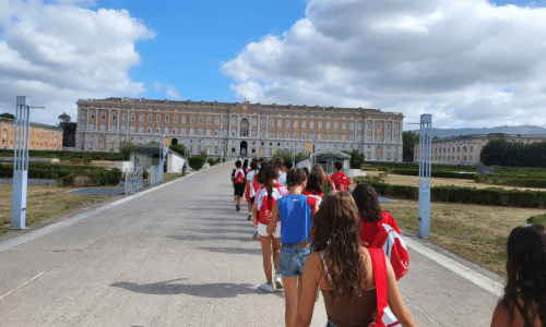 Campania Explorer 2526 (2)